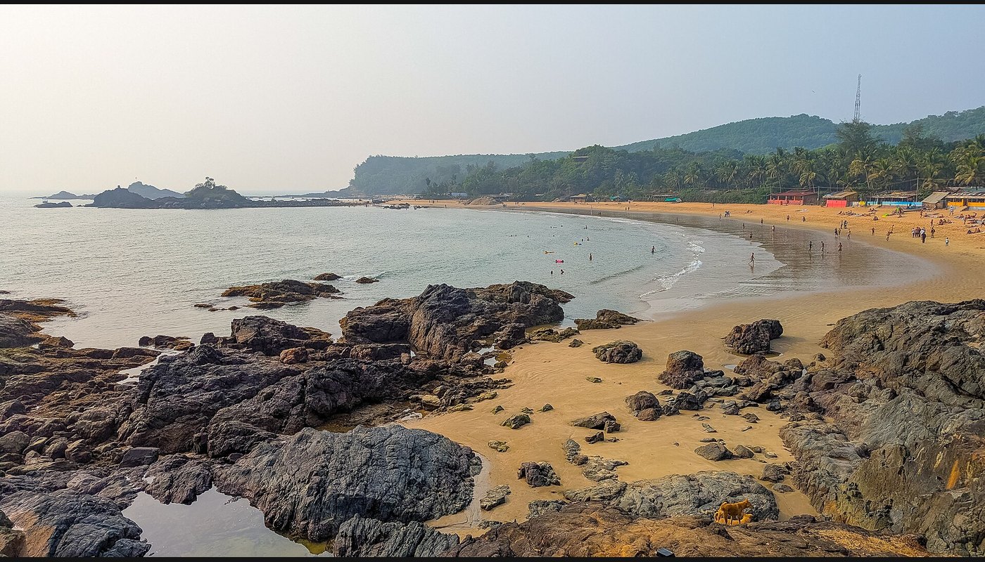 Gokarna Beach Guide: Om Beach, Kudle and Temple Town Calm