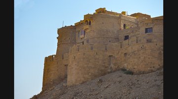 Jaisalmer Golden Fort and Thar Desert Safari Guide